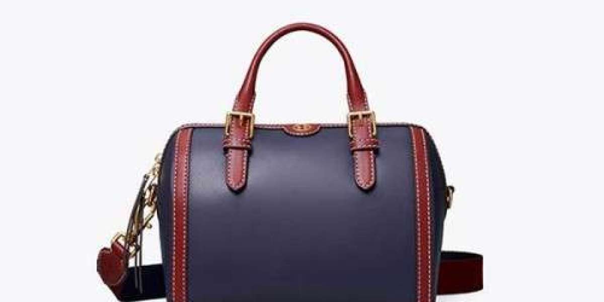 Tory Burch 手提包：優雅實用兼具，打造都會女性風格穿搭