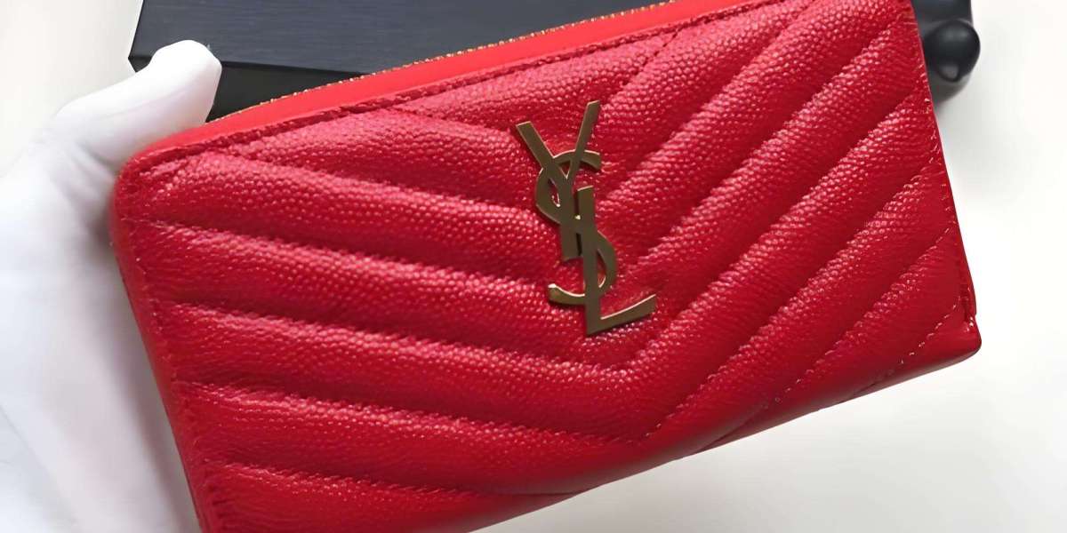 YSL 包包官網精選｜短夾、長夾、三折短夾與 Monogram 小型拉鏈錢包解析