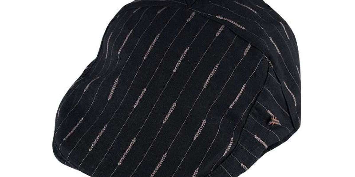 Understanding the Flat Cap's Design and Wear