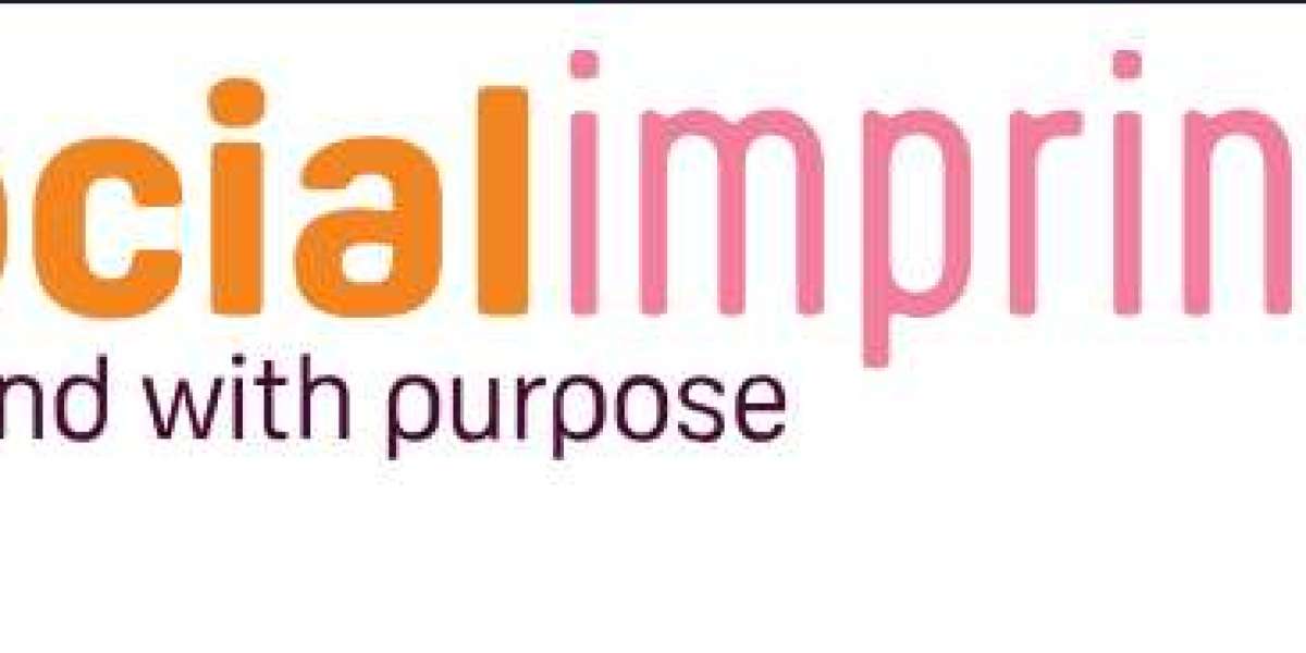 Thoughtful Holiday Gifting Ideas to Elevate Your Brand and Employee Morale