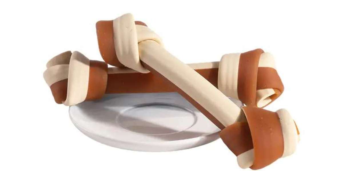 Tired of Toys That Shatter? Knotted Dog Chews Are Made for Power Jaws