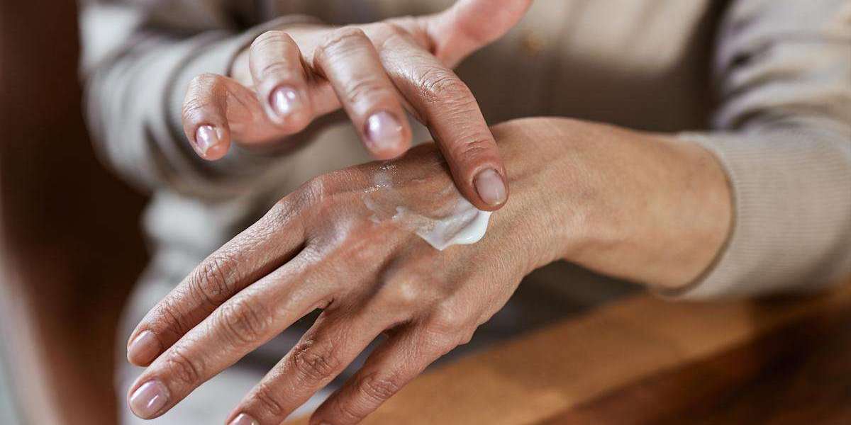 Why Arthrovix Heat Relief Cream Canada Is Trusted for Pain Relief