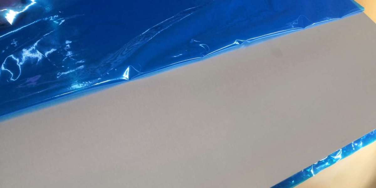 Applications and Fabrication Advantages of 5083 Marine Aluminium Sheet