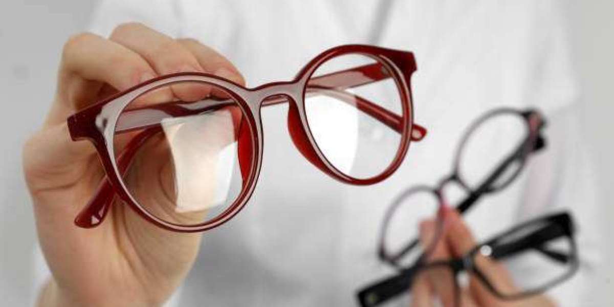 Changing Fashion Preferences in the Eyewear Sector