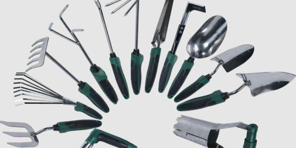 Designing Cultivating Tools for Wrist Health