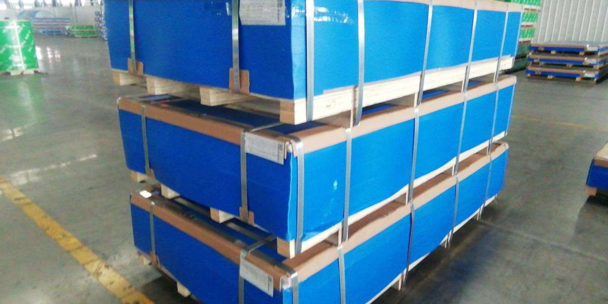 Applications and Fabrication Advantages of 5083 Marine Aluminium Sheet