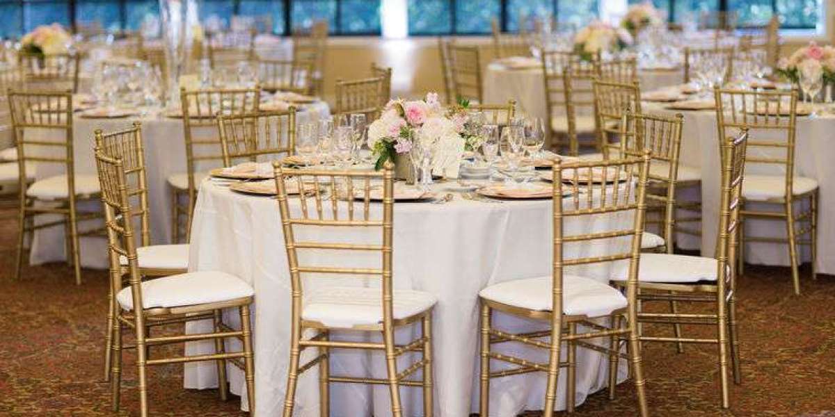 Mahogany Chiavari Chairs: Timeless Elegance for Sophisticated Events