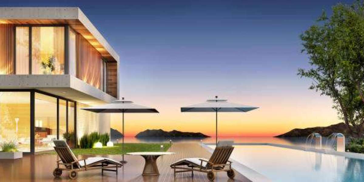 Strategic Developments in the Luxury Outdoor Furniture Market