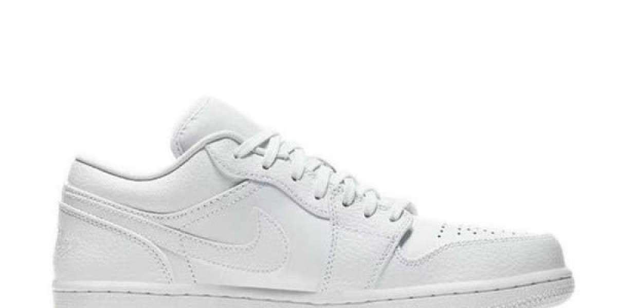 สนีกเกอร์ Nike ยอดฮิต เลือกให้ใช่ในสไตล์คุณ